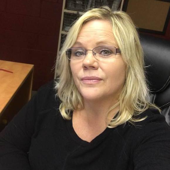 Meet your Posher, Donna - Picture 1 of 1